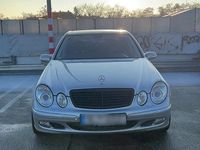 Gebraucht Mercedes E350 272 PS (200 kW) 2005 Silber Limousine