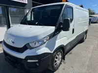 Occasion Iveco Daily 106 ch (77 kW) 2016 Blanc Monospace