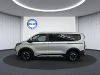 Gebraucht Ford Tourneo Active 170 PS (125 kW) 2025 Polarsilber metallic Van / Kleinbus