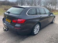 Gebraucht BMW 518 Luxury Line 143 PS (105 kW) 2014 Grau Kombi
