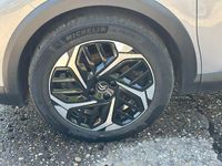 Gebraucht Citroën C4 Shine 131 PS (96 kW) 2022 Grau Limousine