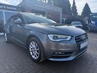Gebraucht Audi A3 Attraction 125 PS (91 kW) 2016 Grau Limousine