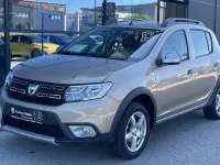 Gebraucht Dacia Sandero Prestige 90 PS (66 kW) 2020 Beige Limousine