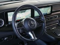 Gebraucht Mercedes V220 Style 120 PS (88 kW) 2025 Szary Van / Kleinbus