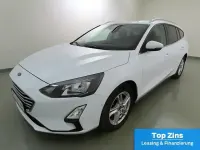 Używany Ford Focus 150 KM (110 kW) 2022 Biały Sedan/Limuzyna