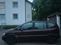 Gebraucht Opel Zafira 125 PS (91 kW) 2004 Rot Van / Kleinbus