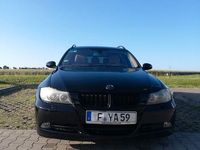 Gebraucht BMW 325 218 PS (160 kW) 2008 Schwarz Kombi