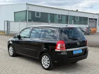 Gebraucht Opel Zafira Edition 140 PS (102 kW) 2009 Schwarz Van / Kleinbus