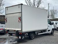 Gebraucht Renault Master 131 PS (96 kW) 2019 Weiß Van / Kleinbus