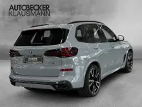 Neu BMW X5 M Sport 489 PS (359 kW) 2026 Grau SUV