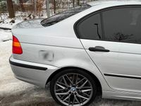 Second-hand BMW 2002 150 CP (110 kW) 2002 Argintiu Berlinǎ