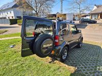 Gebraucht Suzuki Jimny Ranger 86 PS (63 kW) 2017 Grau SUV