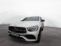 Gebraucht Mercedes GLC300e AMG 194 PS (142 kW) 2024 Weiss manufaktur diamantweiss bright Coupé