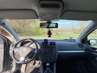 Gebraucht VW Golf V 105 PS (77 kW) 2006 Schwarz Kleinwagen