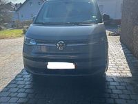 Gebraucht VW Multivan Edition 150 PS (110 kW) 2024 Grau Van