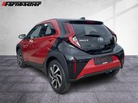 Gebraucht Toyota Aygo Team 72 PS (52 kW) 2024 Chilli red Kleinwagen