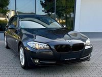 Gebraucht BMW 520 Comfort Edition 184 PS (135 kW) 2013 Grau Kombi