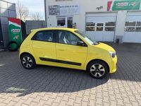 Gebraucht Renault Twingo LIMITED 69 PS (50 kW) 2018 Gelb Kleinwagen