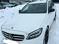 Gebraucht Mercedes C220 Avantgarde 194 PS (142 kW) 2019 Weiß Kombi
