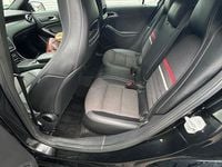 Gebraucht Mercedes A180 136 PS (100 kW) 2014 Schwarz Limousine