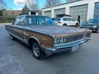 Second-hand Chrysler Newport 1966 Auriu Berlinǎ