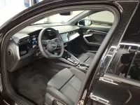 Gebraucht Audi A3 Ambiente 150 PS (110 kW) 2024 Schwarz Limousine