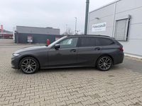 Gebraucht BMW 320 Performance 190 PS (139 kW) 2022 Grau Kombi