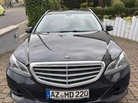 Gebraucht Mercedes E220 170 PS (125 kW) 2015 Schwarz Kombi