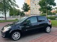 Gebraucht Renault Clio II 111 PS (81 kW) 2006 Schwarz Kleinwagen