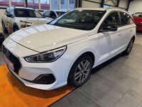 Gebraucht Hyundai i30 116 PS (85 kW) 2019 Weiß Kombi