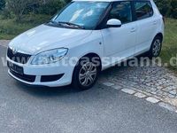 Gebraucht Skoda Fabia Ambition 90 PS (66 kW) 2013 Weiß Kleinwagen