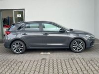 Gebraucht Hyundai i30 Advantage 101 PS (74 kW) 2024 Grau Kleinwagen