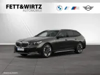 Gebraucht BMW 540 M Sport 303 PS (222 kW) 2024 Sophistograu brillanteffekt metallic Kombi