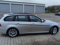 gebraucht BMW 318 i Touring -