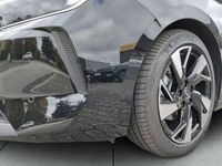 Gebraucht Opel Astra Elegance 131 PS (96 kW) 2022 Diamant schwarz/karbon schwarz Limousine