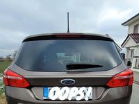 Gebraucht Ford Focus Titanium 125 PS (91 kW) 2017 Braun Kombi