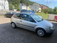 Gebraucht Ford Fiesta 60 PS (44 kW) 2003 Silber Kleinwagen