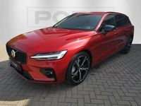 Gebraucht Volvo V60 Plus 197 PS (144 kW) 2025 Rot Kombi