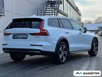 Gebraucht Volvo V60 CC 145 PS (106 kW) 2022 Kombi
