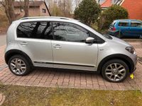 Gebraucht VW cross up! 75 PS (55 kW) 2014 Silber Kleinwagen