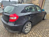 Gebraucht BMW 118 129 PS (94 kW) 2006 Schwarz Kleinwagen