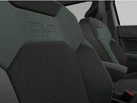 Neu Dacia Duster Extreme 120 PS (88 kW) 2026 Grün SUV