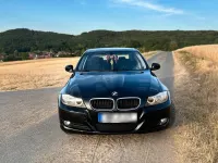 Gebraucht BMW 320 Sport Line 170 PS (125 kW) 2010 Schwarz Limousine