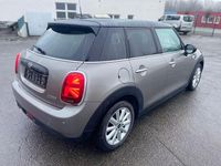 Gebraucht Mini Cooper 136 PS (100 kW) 2019 Silber Kleinwagen