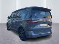 Gebraucht VW Multivan 150 PS (110 kW) 2023 Pure grey Van