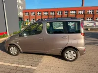 Gebraucht Toyota Yaris Verso 87 PS (63 kW) 2005 Grau Van / Kleinbus