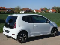 Usata VW up! Active 65 CV (47 kW) 2021 Bianco Utilitaria