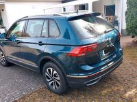 Gebraucht VW Tiguan Active 245 PS (180 kW) 2022 Blau SUV