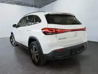 Second-hand Mercedes EQA250 Progressive 139 kW (190 CP) 2023 Alb SUV