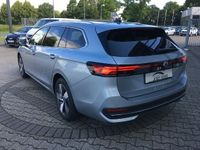 Gebraucht VW Passat 150 PS (110 kW) 2024 Andere farbe Kombi